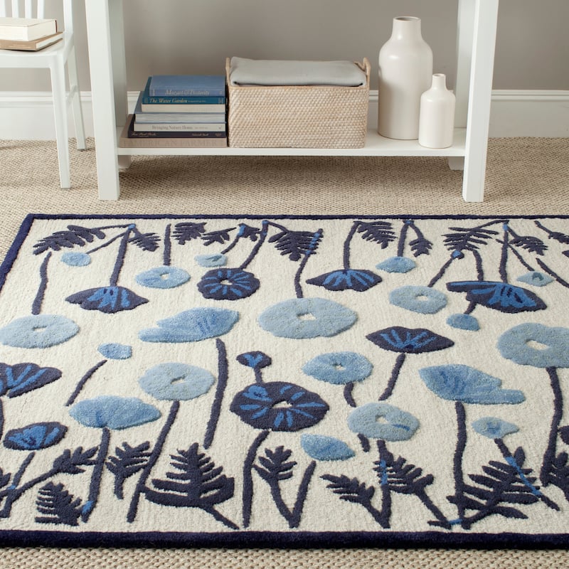 Martha Stewart by SAFAVIEH Poppy Glossary Wool/ Viscose Rug - 8' x 10' - Azurite Blue