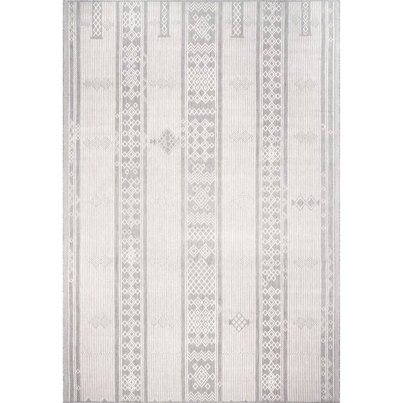 Nuloom Leigh Ethnic Stripes Indoor/Outdoor Area Rug