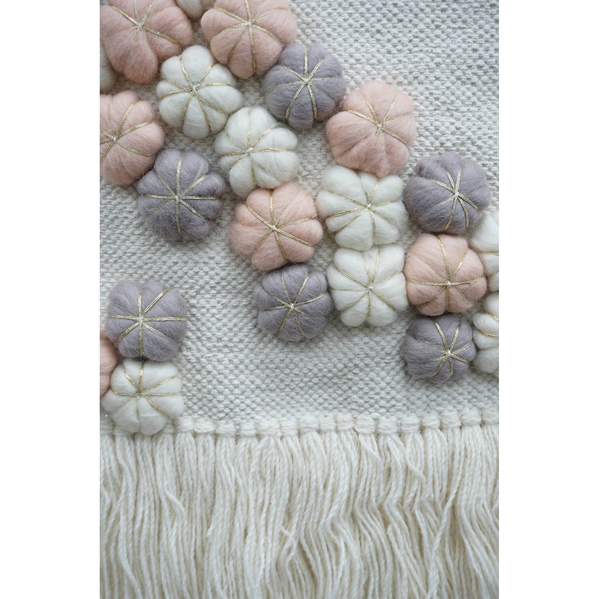 Home&Manor Wool and Cotton Macrame Wall Hanging with Rod Included