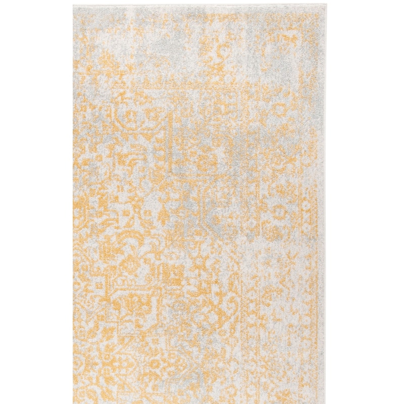 SAFAVIEH Evoke Pety Vintage Distressed Rug
