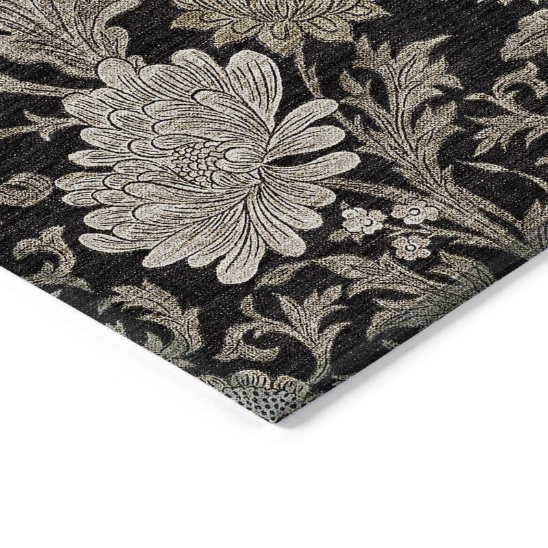 HomeRoots Floral Transitional Rectangle Outdoor Rug