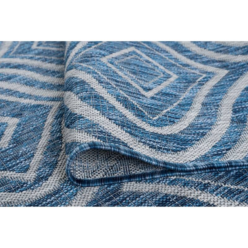 Colonnade Modern & Contemporary Abstract Indoor/Outdoor Area Rug