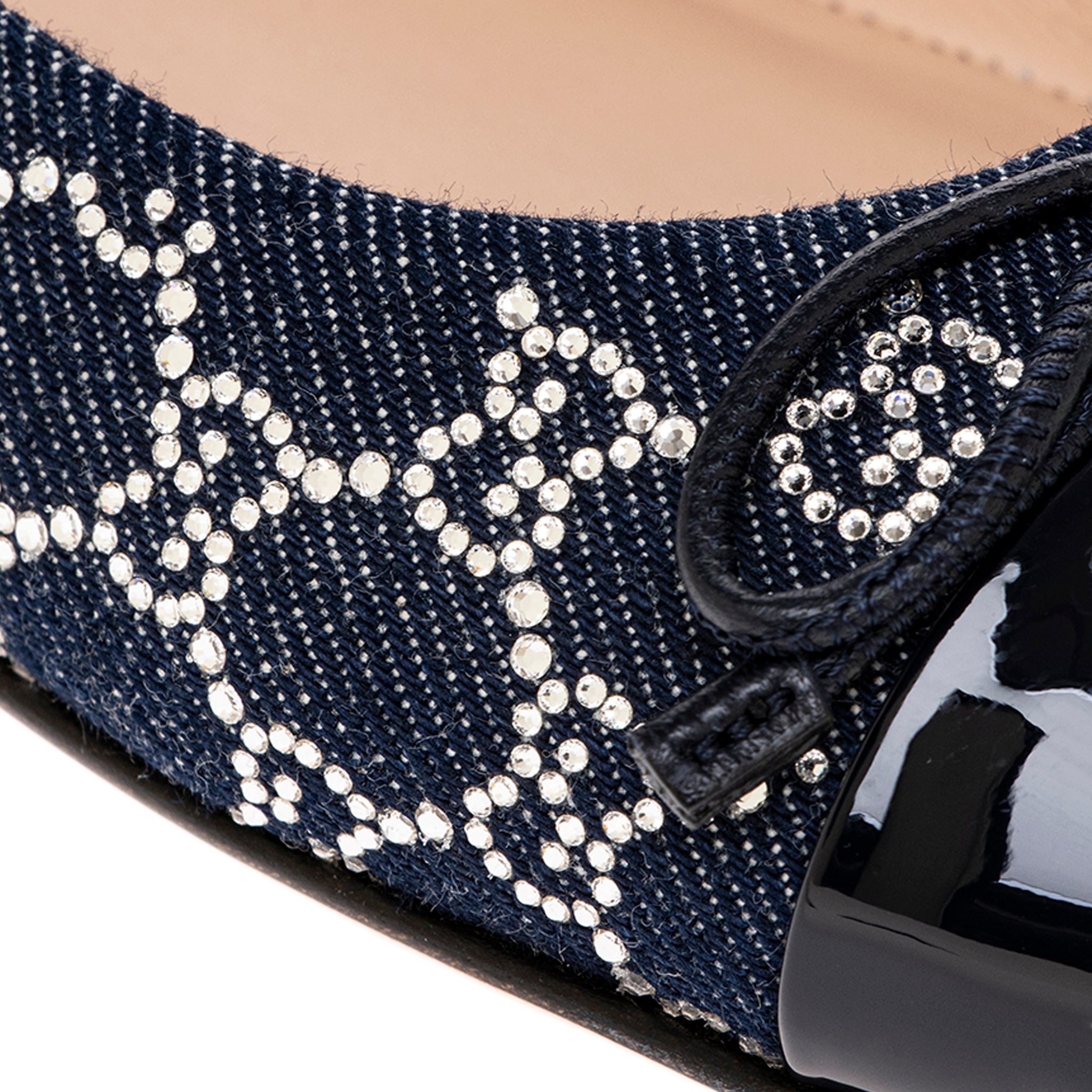 Gucci-GG-Crystal-Ballet-Flats.jpg