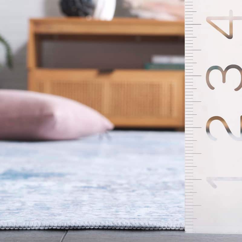 SAFAVIEH Malibu Kathaleen Modern & Contemporary Rug.