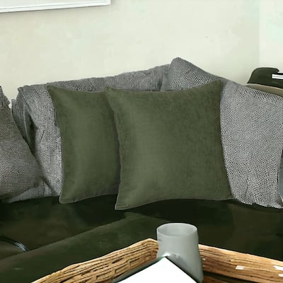 HomeRoots Set Of Two 16" X 16" Fern Green Polyester Zippered Pillow Cover