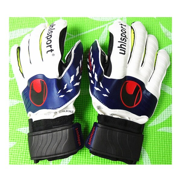 thick goalkeeper gloves