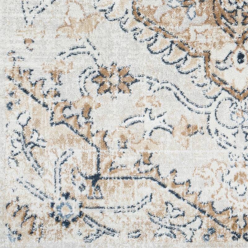 Livabliss Raelene Traditional Medallion Area Rug