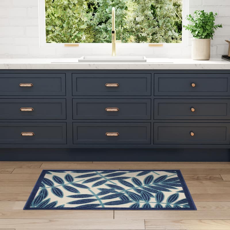 Nourison Alice Indoor/Outdoor Floral Area Rug - 2'8" x 4' - Navy