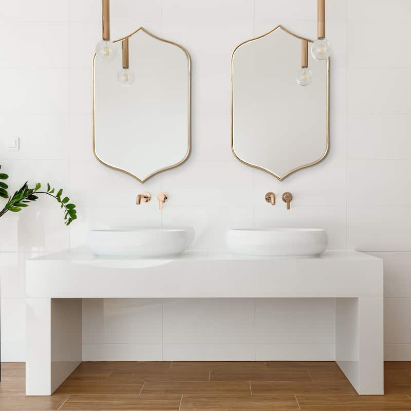 Kate and Laurel Tyla Framed Wall Mirror