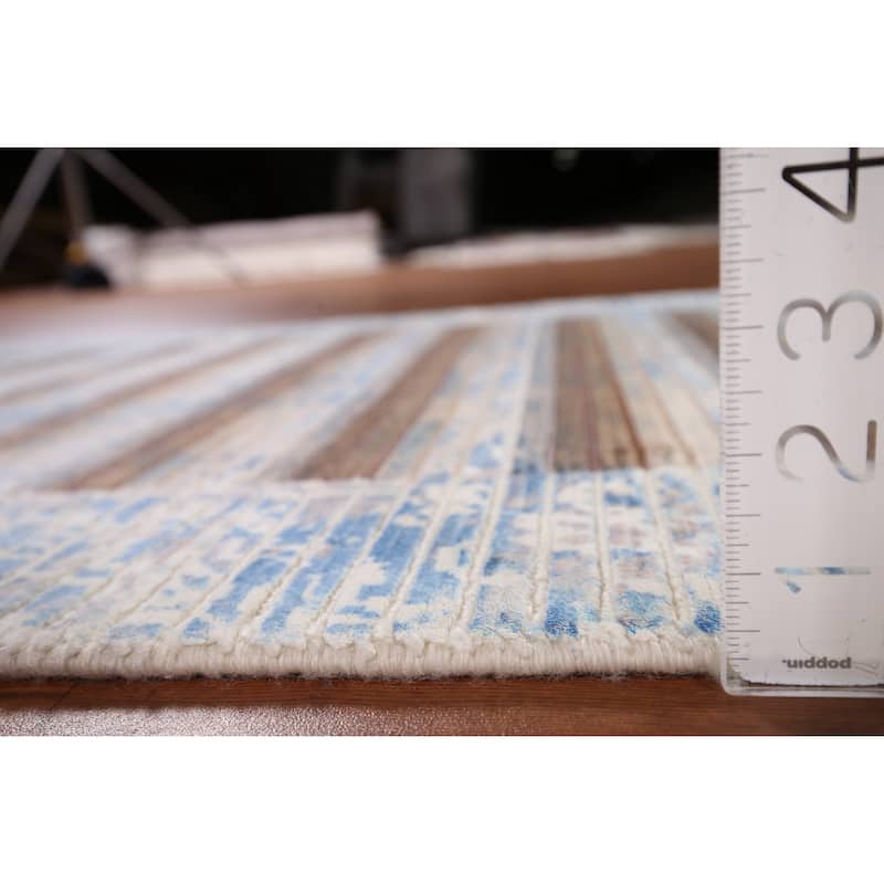 Striped / Modern Abstract Foyer Rug Hand-Knotted Wool Carpet - 2'8" x 4'7"