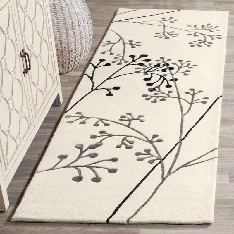 SAFAVIEH Handmade Soho Jesenia Vine N.Z. Wool Rug - 2'6" x 12' Runner - Ivory/Grey