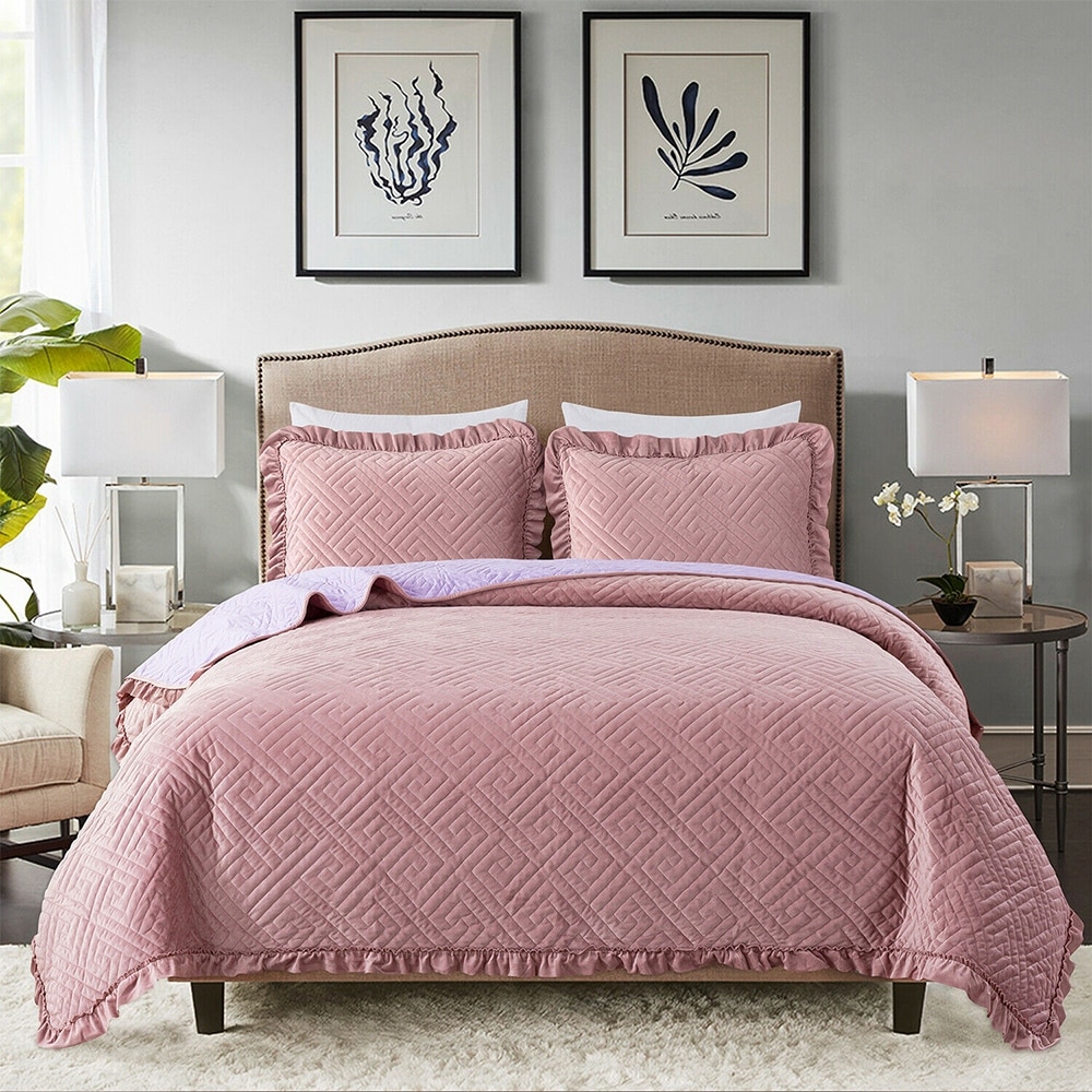 Velvet Quilt Set 2 Shams Unique Geometric Stitching Queen Wood Rose 88 x 92