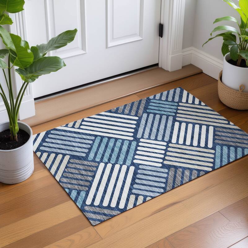 Machine Washable Indoor/ Outdoor Modern Weave Chantille Rug