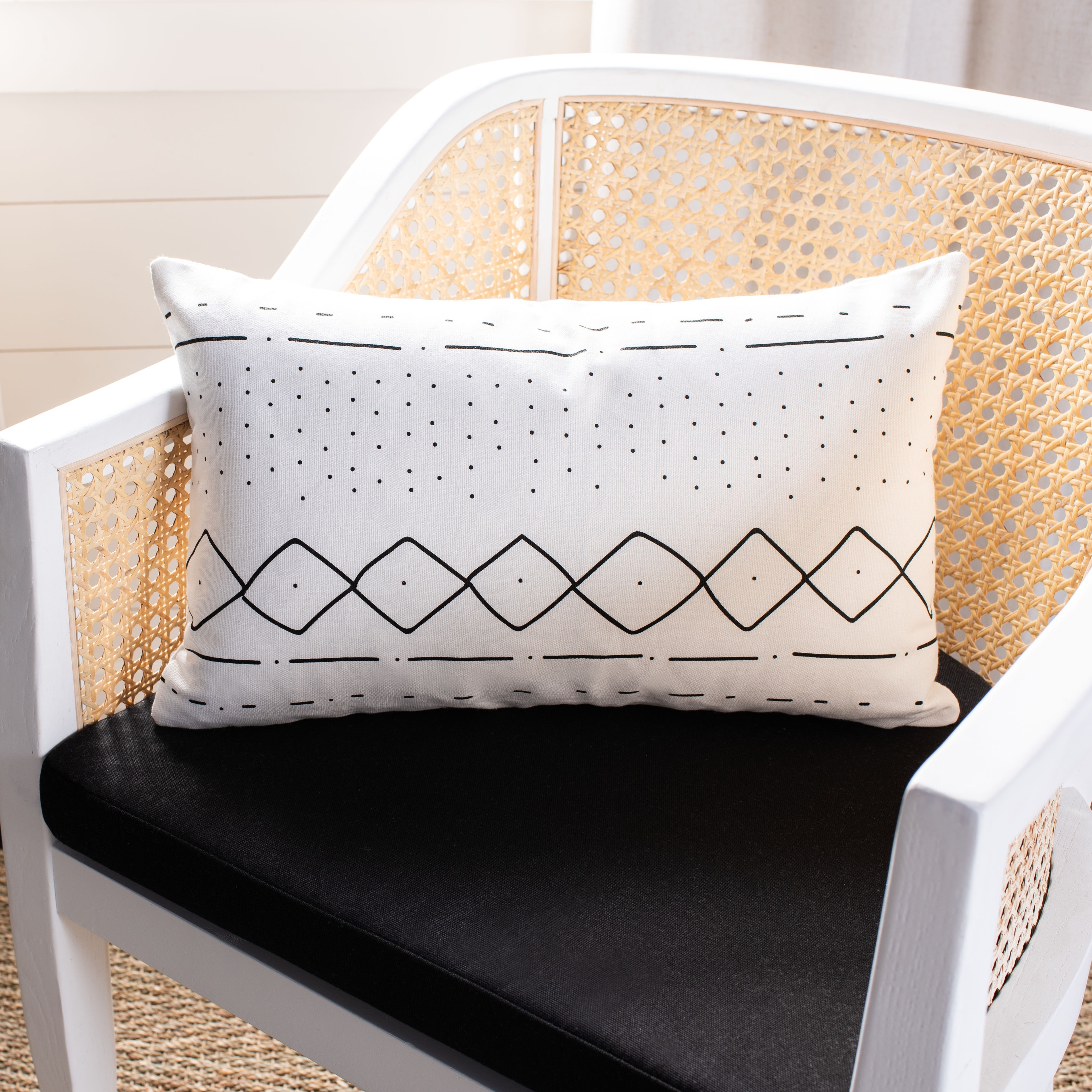 SAFAVIEH Fanna 20-inch Pillow