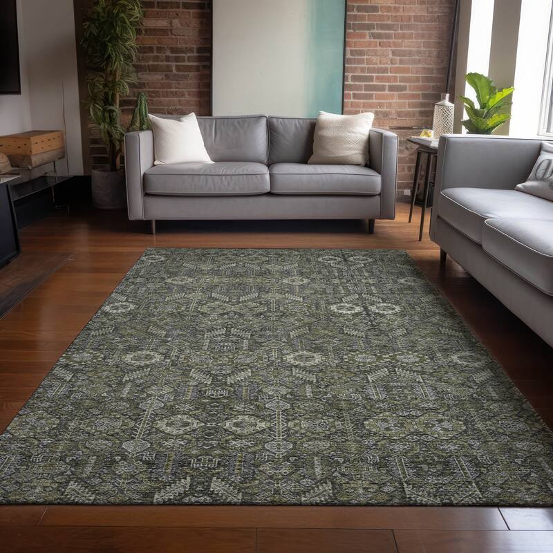 Machine Washable Indoor/ Outdoor Traditional Boho Chantille Rug - Taupe - 9' x 12'