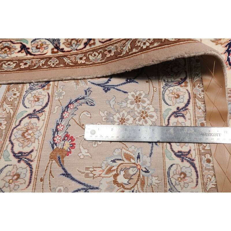 8'3''x10 Hand Knotted Wool Ivory Isfahan Traditional Area Rug - 8' 3'' x 10'