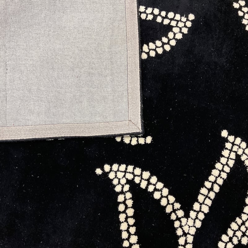 HERAT ORIENTAL Handmade Dotted Floral Tibetan Wool Rug Collection