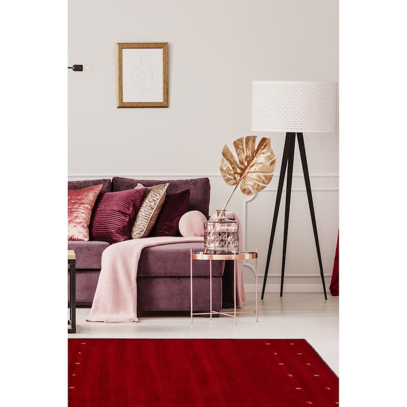 Kashkuli Gabbeh Red Rug 6'10" x 9'4" - 6'10 x 9'4