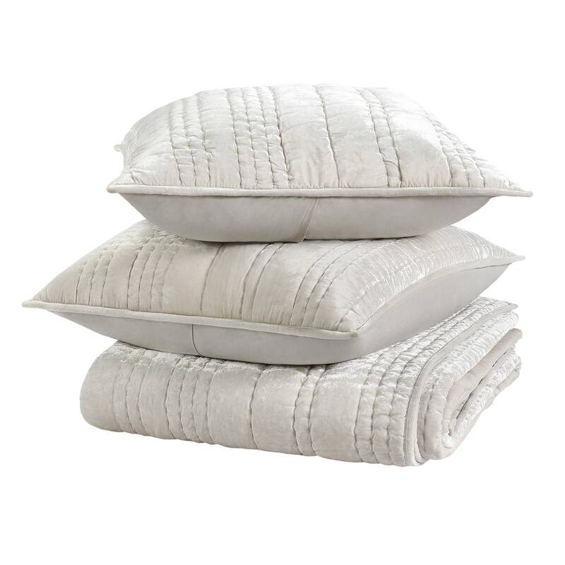 Villa by Classic Home Seville Quilt Set