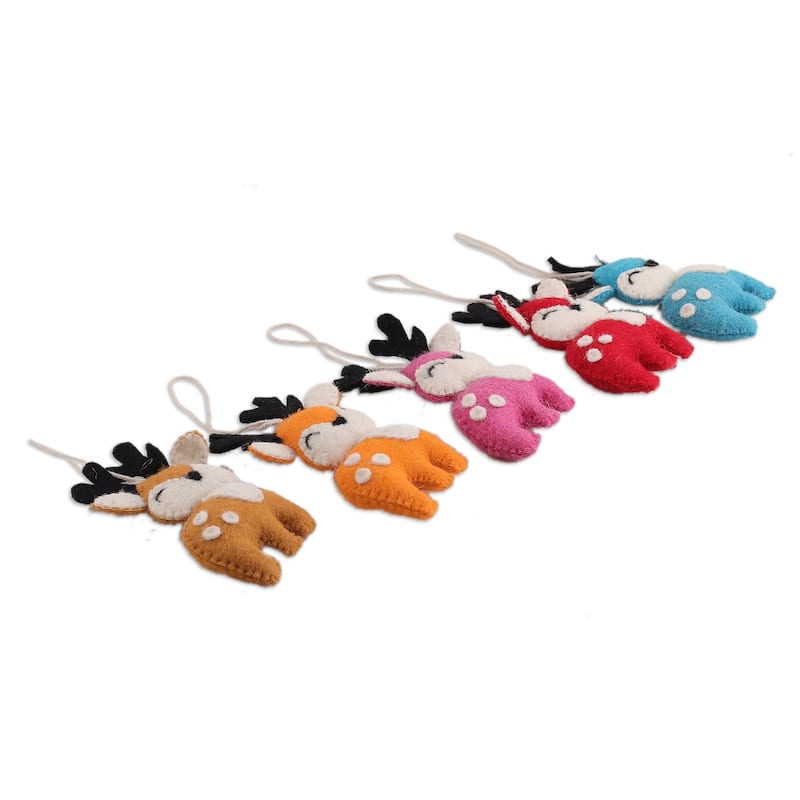 Novica Handmade Adorable Reindeer Wool Felt Ornaments (Set Of 5)