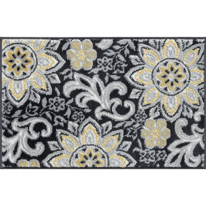 Wyman Bohemian & Eclectic Floral Indoor Area Rug