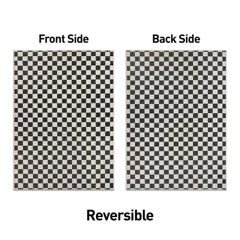 World Rug Gallery Contemporary Checkered Weather Resistant Reversible Indoor/Outdoor Area Rug