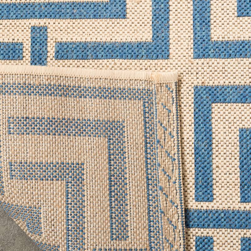 SAFAVIEH Linden Darla Indoor/ Outdoor Waterproof Patio Backyard Rug