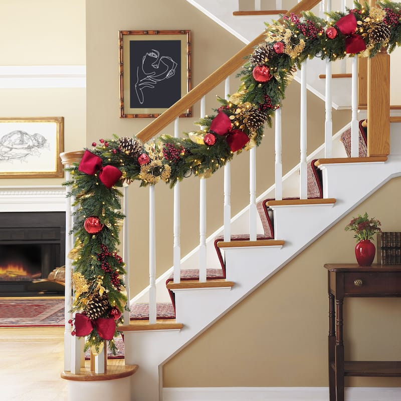 Puleo International 6' x 10" Pre-Lit Battery-Operated Adorned Garland - Green