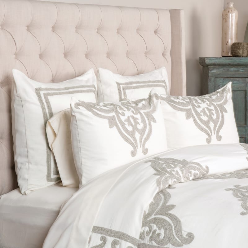 Villa by Classic Home Kent 100% Cotton Embroidered Duvet - Ivory - Queen