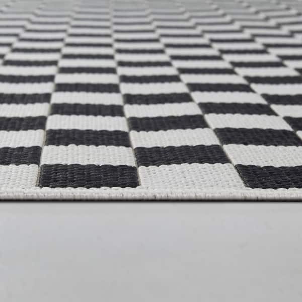 Rupert Checkered Patio Indoor/Outdoor Area Rug - On Sale - Bed Bath ...
