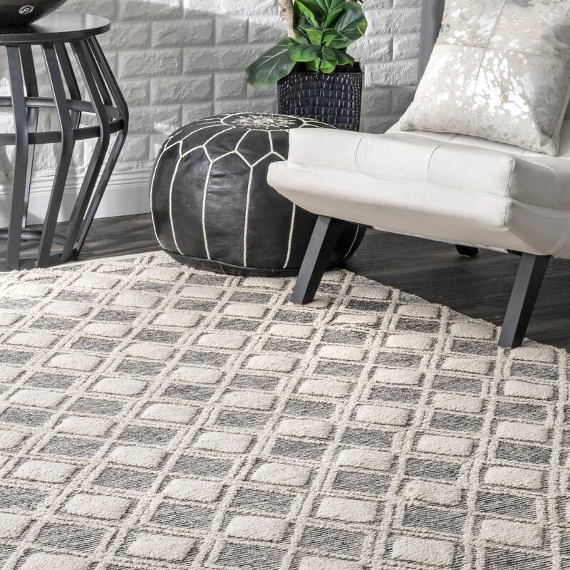 Nuloom Ivory Cotton Handmade Modern Geometric Trellis Cary Area Rug