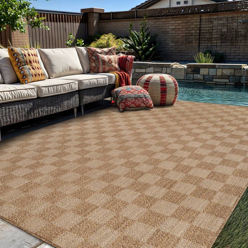 World Rug Gallery Checkered Indoor/Outdoor Flat Woven Area Rug - 5' x 7' - Sand