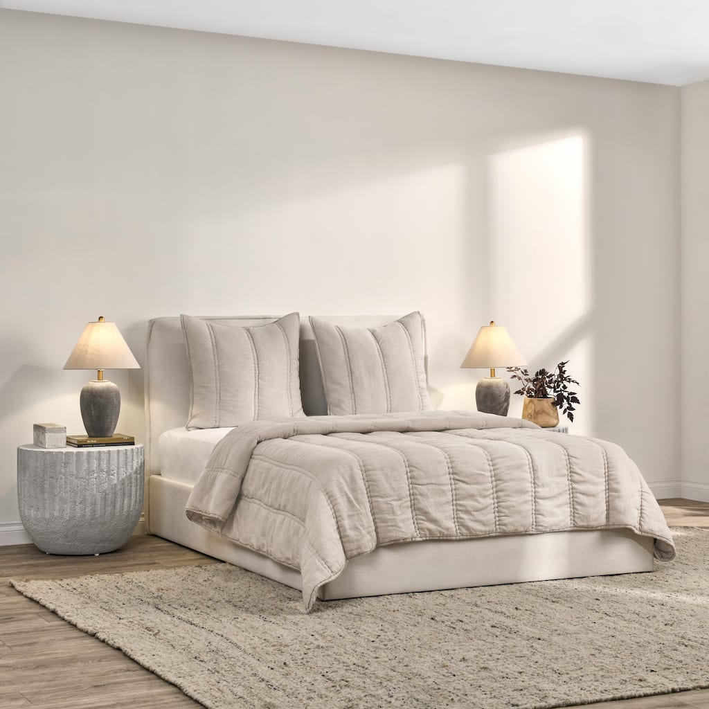 Villa by Classic Home Rowen 3-Piece Sustainable Fabric Quilt Set