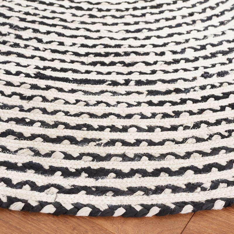SAFAVIEH Handmade Braided Tadako Cotton Rug