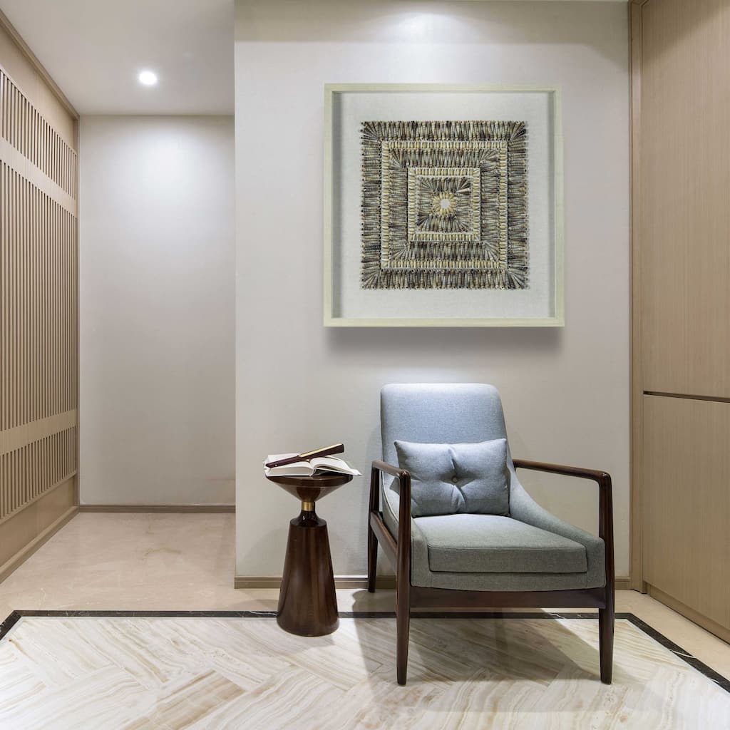 HUJI 3 Tier Shell Art Shadow Box Wall Decor