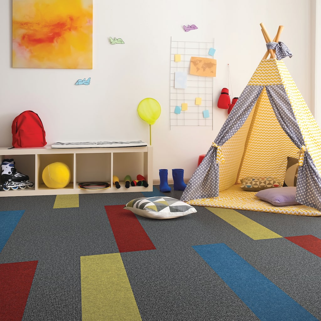 Foss Floors Edge 9"x36" Peel and Stick Indoor/Outdoor Carpet Tile Planks 16/Box