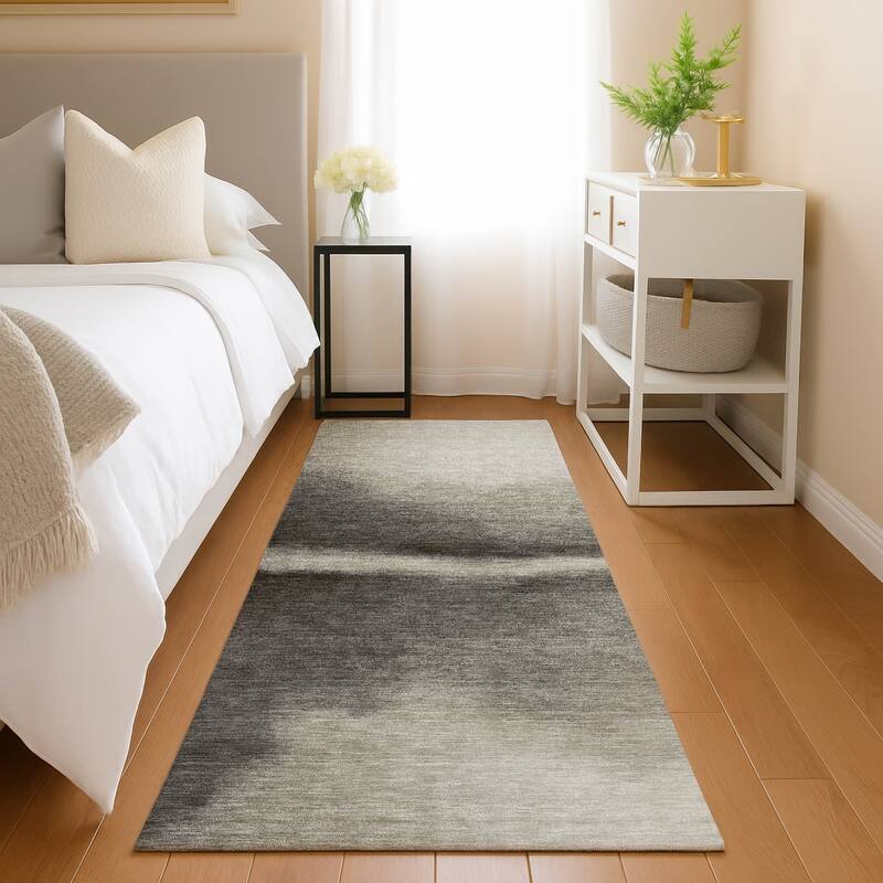 Machine Washable Indoor/ Outdoor Modern Landscape Chantille Rug