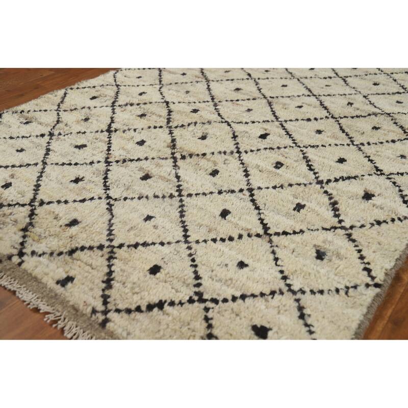 Trellis Beige Moroccan Oriental Runner Rug Hand-Knotted Wool Carpet - 3'6" x 12'10" - 3'6" x 12'10" - Ivory/Beige
