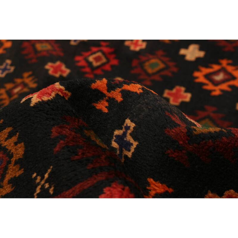 Teimani Black Rug 4'1" x 7'1" - 4'1 x 7'1