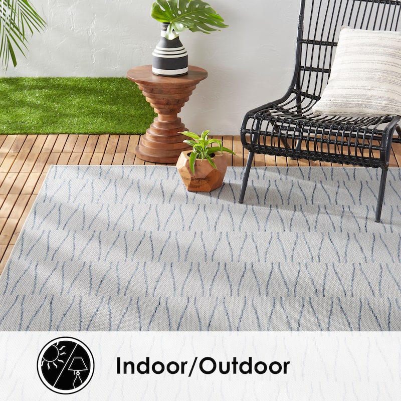 Nicole Miller New York Patio Country Willow Indoor/Outdoor Area Rug