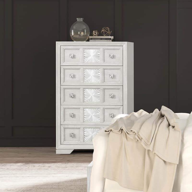 Furniture of America Jupiter Light Grey Wood 5-Drawer Chest - Light Grey