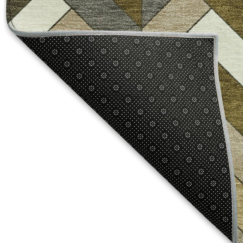 Machine Washable Indoor/ Outdoor Modern Chevron Chantille Rug