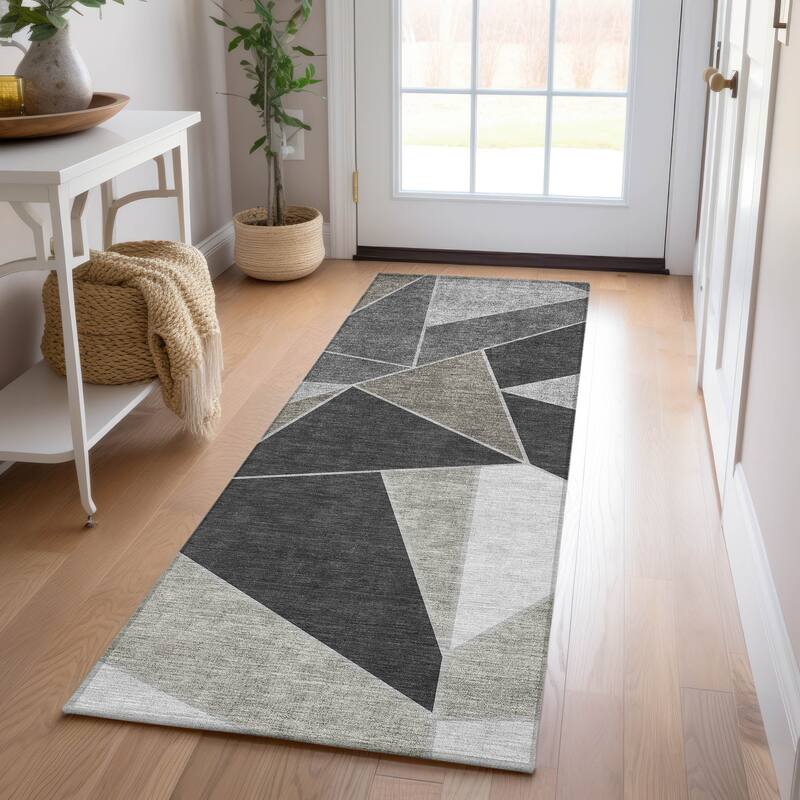 Machine Washable Indoor/ Outdoor Chantille Contemporary Mosaic Rug - Coffee - 2'3" x 7'6"