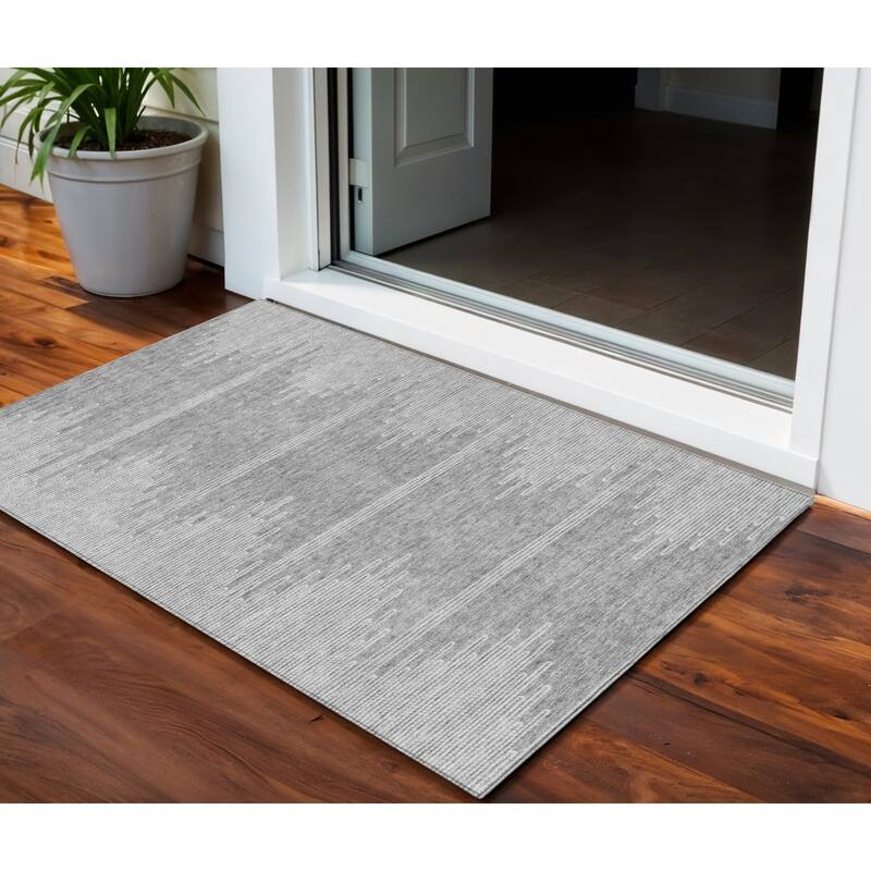 HomeRoots Abstract Transitional Rectangle Outdoor Rug - 3' x 5'