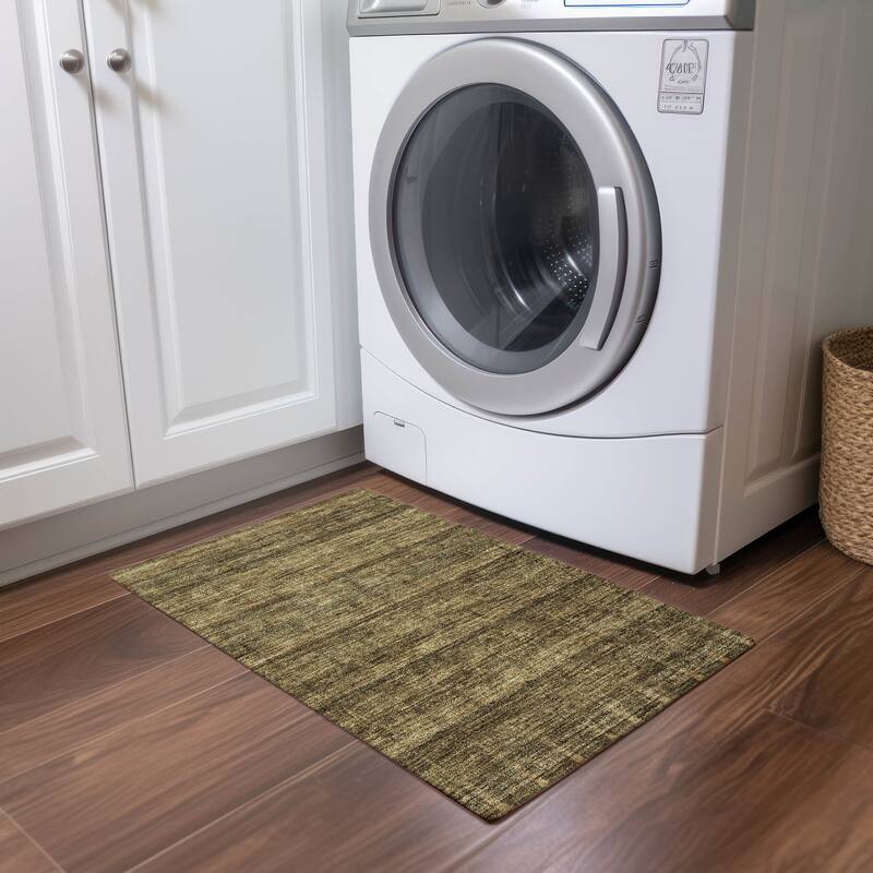 Machine Washable Indoor/ Outdoor Chantille Abstract Ombre Rug - Brown - 1'8" x 2'6"