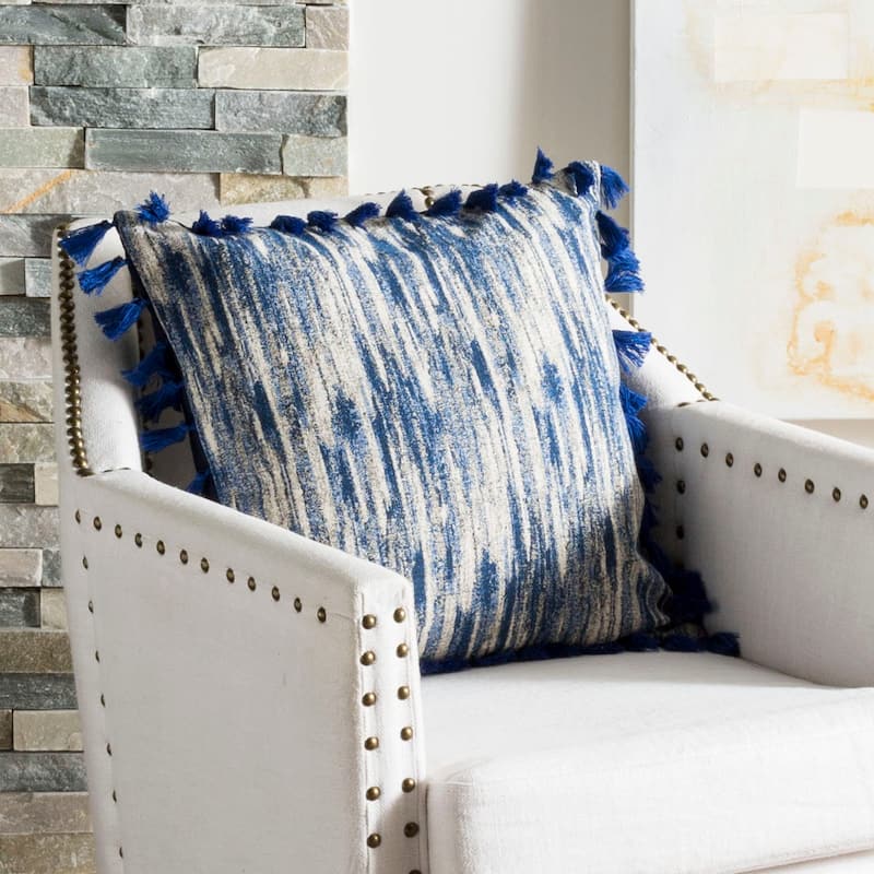 SAFAVIEH Jahi Plaid Decorative Pillow- Navy / Creme