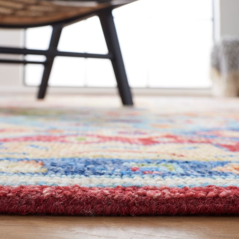 SAFAVIEH Hand-Knotted Samarkand Saara Traditional Wool Rug