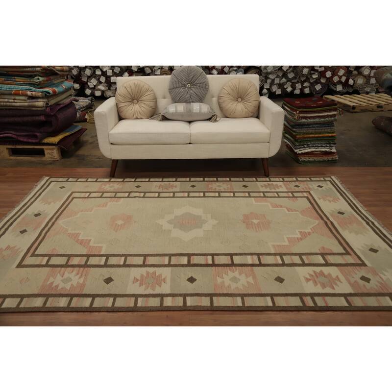 Hand Woven Oriental 100% Wool Carpet Southwestern Tribal Beige & Ivories Kilim Area Rug - 8' 8'' X 5' 10''