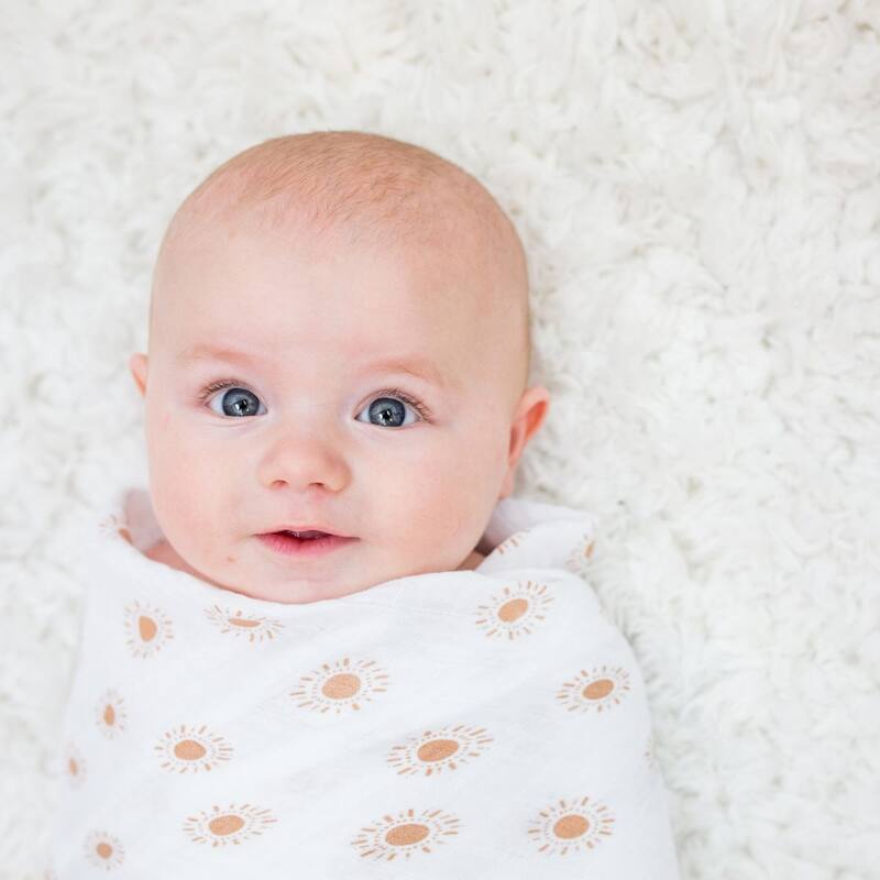 lulujo 2 PK Muslin Swaddling Blankets