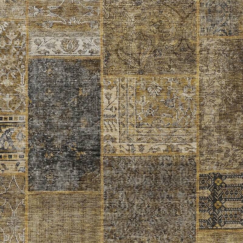 HomeRoots Patchwork Transitional Rectangle Outdoor Rug